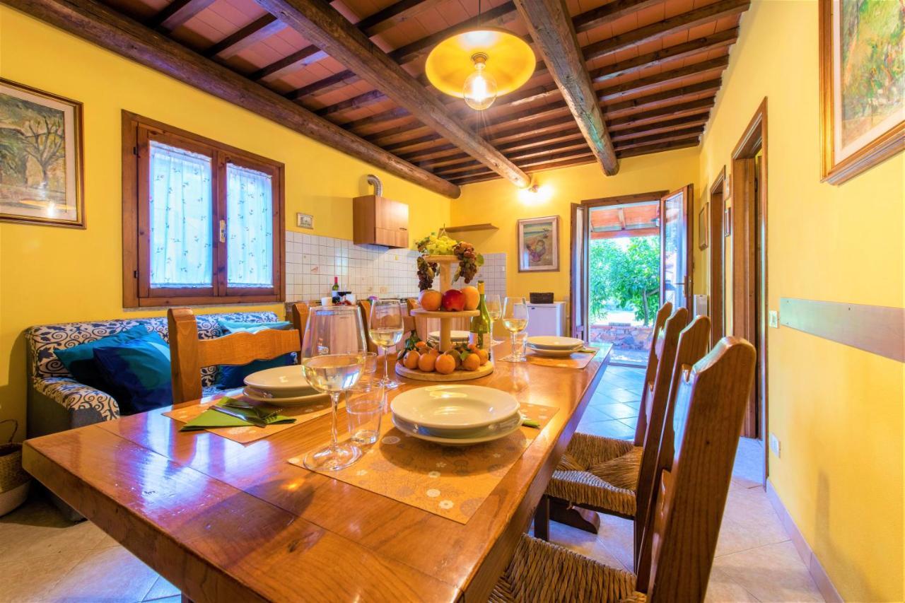 Hostly - Country House Donoratico - Only For Families 外观 照片