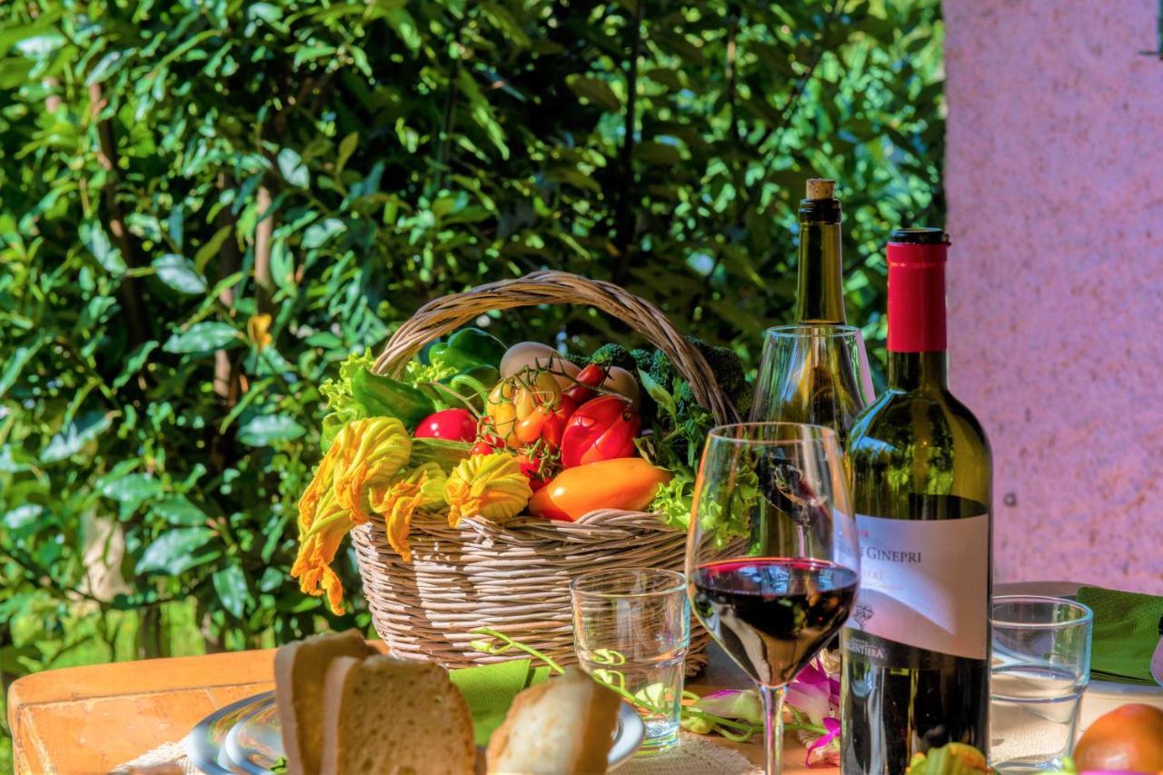 Hostly - Country House Donoratico - Only For Families 外观 照片