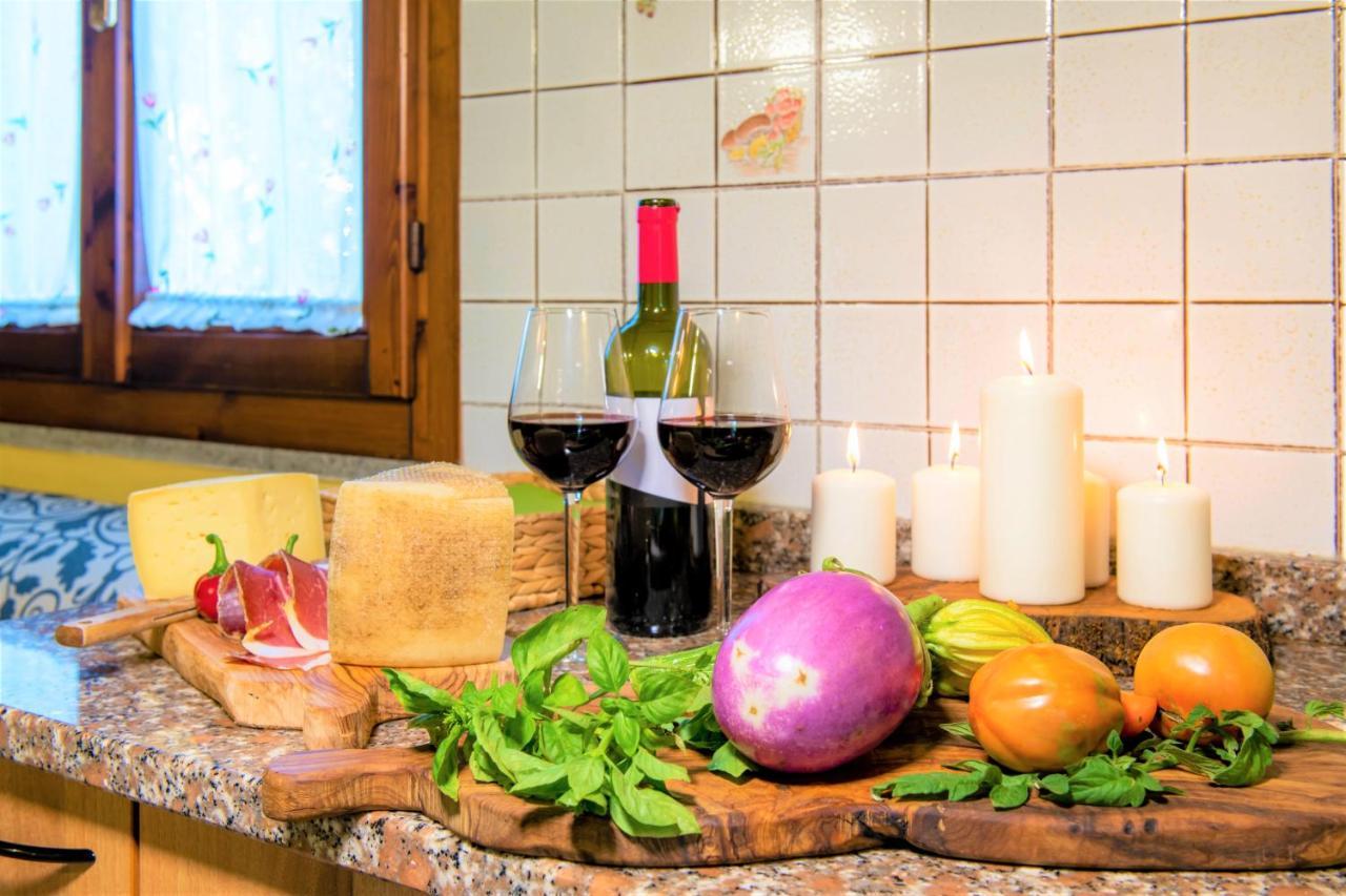 Hostly - Country House Donoratico - Only For Families 外观 照片