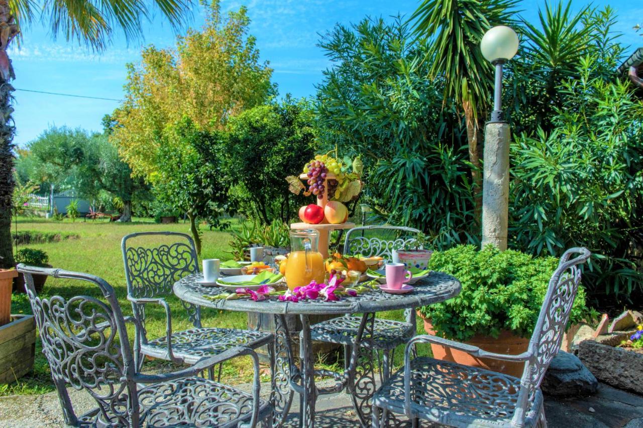 Hostly - Country House Donoratico - Only For Families 外观 照片