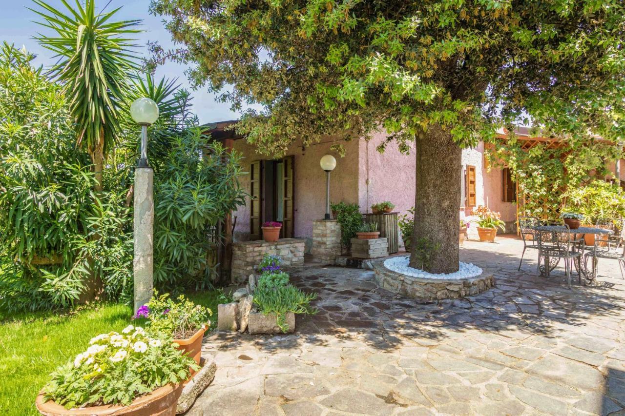 Hostly - Country House Donoratico - Only For Families 外观 照片